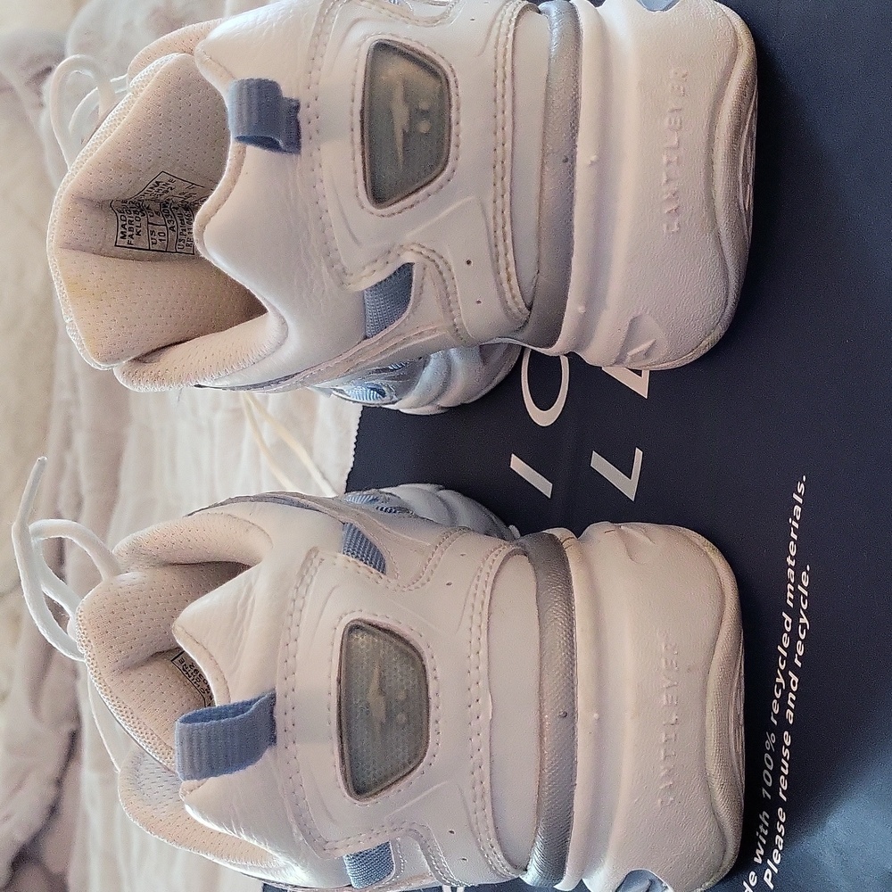 Avia 330 Archrocker White and Blue Women's Heavy Duty Dad Sneakers - Picture 11 of 15